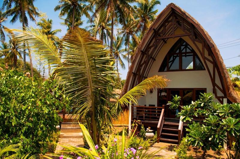 Oceans 5 Dive Resort Gili Air Exterior photo